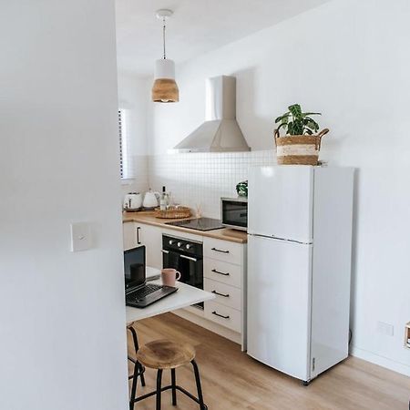 Studio On Lewis Tiny House Hotel Mudgee Exterior photo